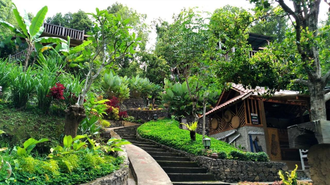 Swar Bali Lodge Munduk Exteriör bild
